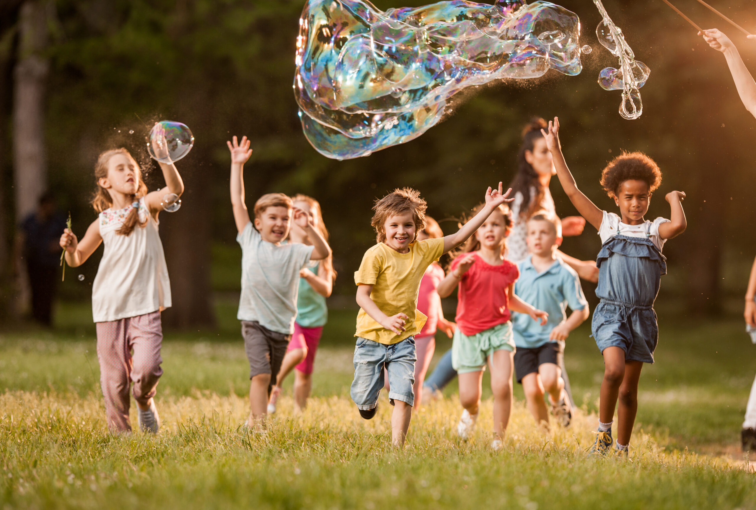 Bewegung macht Kinder stark – Mit Freude die Welt entdecken